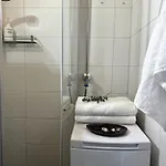 Kaunis Tilava Yksioe Ydinkeskustan Kupeessa Apartamento